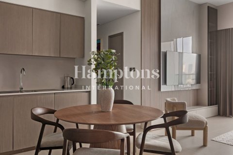 Huoneisto Palm Jumeirah, Dubai, Arabiemiraatit 2 makuuhuonetta, 119.31996805 m2 № 651651 - kuva 1