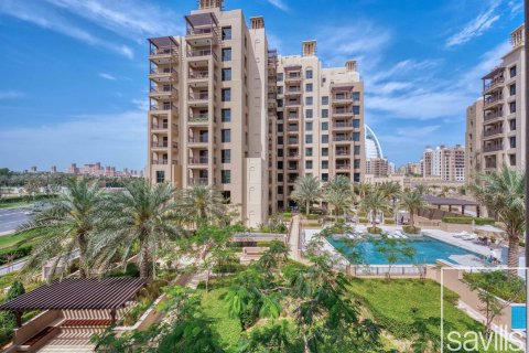 Appartamento in vendita a Umm Suqeim, Dubai, EAU 2 camere da letto, 125.88 mq. № 747139 - foto 13
