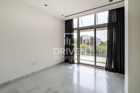 Vilë në Mohammed Bin Rashid City, Dubai, Emiratet e Bashkuara Arabe 4 dhoma gjumi, 725.94 m2. № 756911 - Foto 22