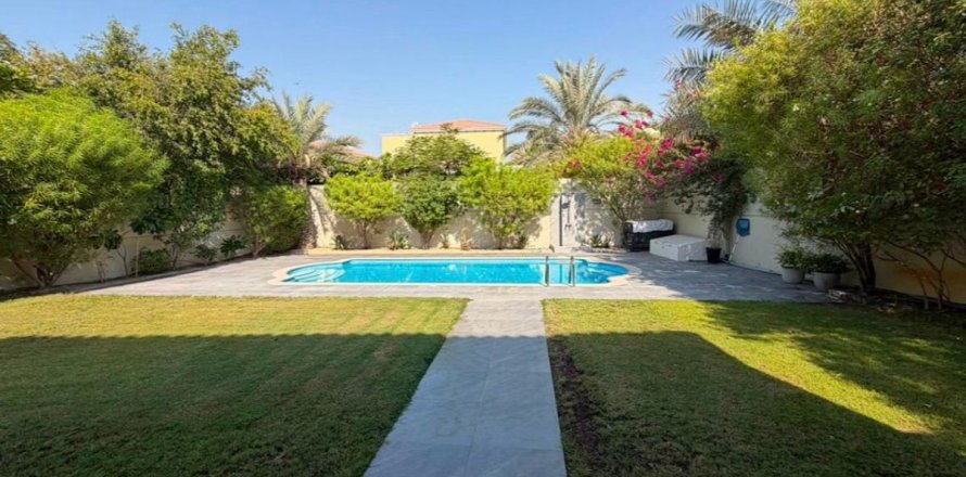 Villa Jumeirah Park, Dubaijā, AAE 4 istabas, 741.9 m2 Nr. 741489