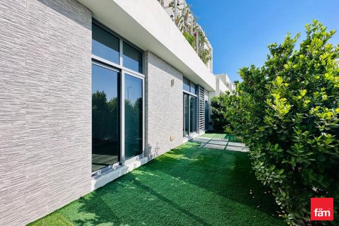 Villetta a schiera in vendita a Dubai, EAU 2 camere da letto, 164.4 mq. № 641322 - foto 2