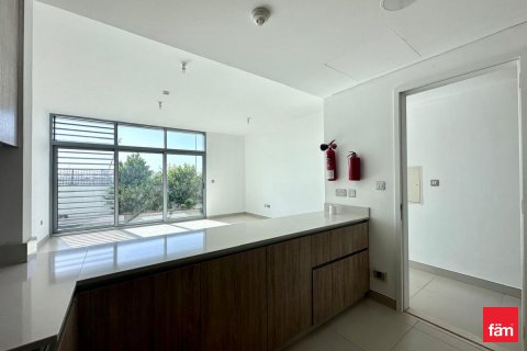 Villetta a schiera in vendita a Dubai, EAU 2 camere da letto, 164.4 mq. № 641322 - foto 4