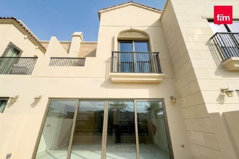 Kaupunkipientalo Dubai, Arabiemiraatit 3 makuuhuonetta, 138.5 m2 № 652461 - kuva 1