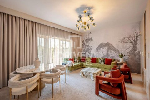 Apartament de vânzare în Dubai South (Dubai World Central), Dubai, EAU 3 dormitoare, 215 mp.  №683130 - poză 1