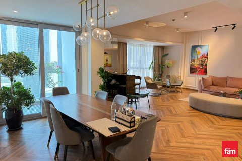Apartamento para arrendamento em Business Bay, Dubai, EAU 3 quartos, 203.2 m2 № 640299 - foto 4
