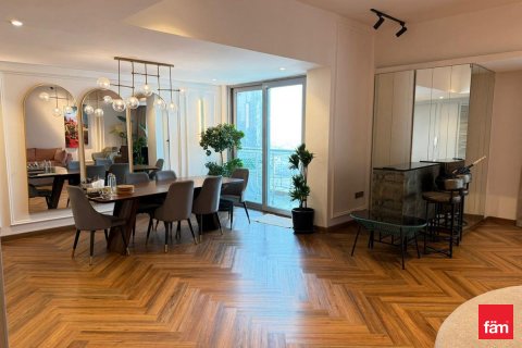 Apartamento para arrendamento em Business Bay, Dubai, EAU 3 quartos, 203.2 m2 № 640299 - foto 3