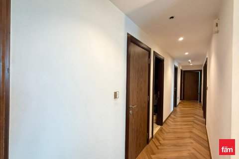 Apartamento para arrendamento em Business Bay, Dubai, EAU 3 quartos, 203.2 m2 № 640299 - foto 15