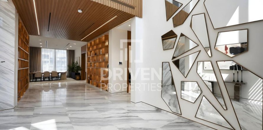 Villa sa Dubai South (Dubai World Central), UAE 6 silid-tulugan, 1042.37 sq.m. № 743536