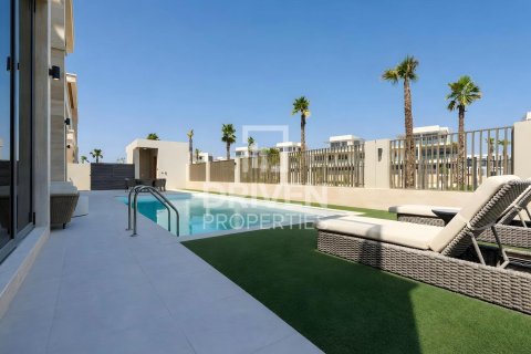 Villa sa Dubai South (Dubai World Central), UAE 6 silid-tulugan, 1042.37 sq.m. № 743536 - larawan 24