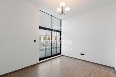 Townhouse in Mohammed Bin Rashid City, Dubai, UAE 4 bedrooms, 306.58 sq.m. № 743533 - photo 8