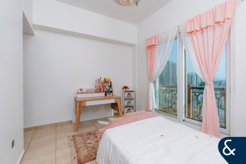 Apartment in MARINA RESIDENCES in Palm Jumeirah, Dubai, UAE 2 bedrooms, 174 sq.m. № 688976 - photo 16