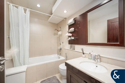 Apartment sa TANARO APARTMENTS sa Greens, Dubai, UAE 3 silid-tulugan, 183 sq.m. № 688977 - larawan 11