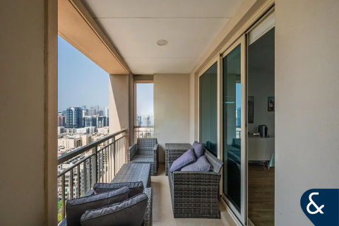 Apartment sa TANARO APARTMENTS sa Greens, Dubai, UAE 3 silid-tulugan, 183 sq.m. № 688977 - larawan 16