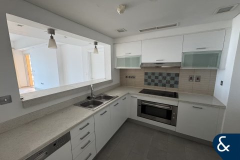 Apartment til salg i Palm Jumeirah, Dubai, UAE 2 soveværelser, 161 kvm № 688974 - foto 4