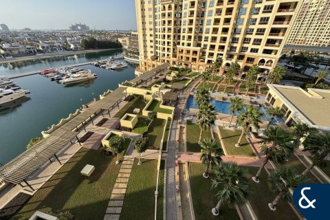Apartment til salg i Palm Jumeirah, Dubai, UAE 2 soveværelser, 161 kvm № 688974 - foto 9