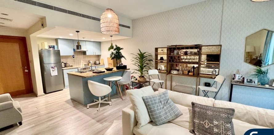 Huoneisto AL GHOZLAN Greens, Dubai, Arabiemiraatit 1 makuuhuone, 70 m2 № 688975