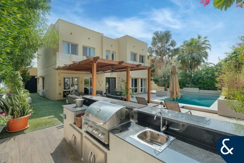 Villa til leje i Meadows, Dubai, UAE 5 soveværelser, 381 kvm № 667897 - foto 2