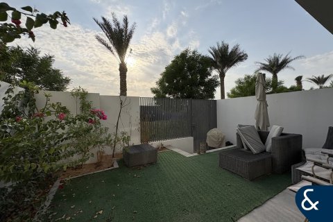 Villa in Arabian Ranches 3, Dubai, UAE 3 bedrooms, 129 sq.m. № 667900 - photo 1