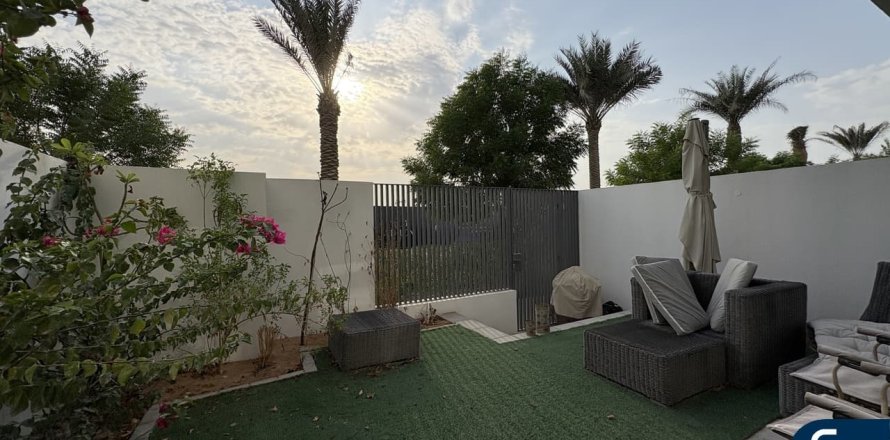 ویلا در Arabian Ranches 3، Dubai ، امارات متحده عربی 3 خوابه ، 129 متر مربع.  شماره 667900