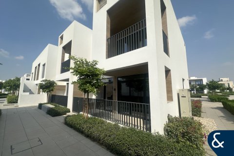 阿联酋 Dubai Arabian Ranches 3 待租 : 3 卧, 120 平方米 , 编号667899 - 照片 1