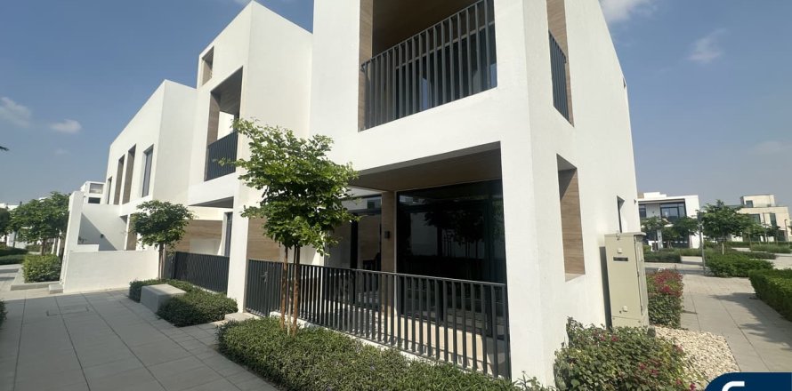 Villa in Arabian Ranches 3, Dubai, VAE 3 slaapkamers, 120 vr.m. nr 667899