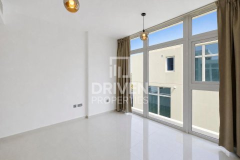 Vilë në Dubai, Emiratet e Bashkuara Arabe 6 dhoma gjumi, 322 m2. № 754108 - Foto 15