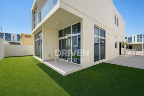 Vilë në Dubai, Emiratet e Bashkuara Arabe 6 dhoma gjumi, 322 m2. № 754108 - Foto 24