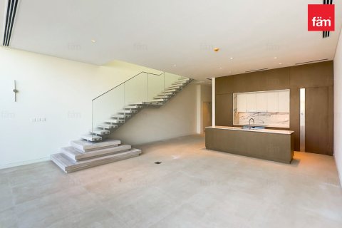 Зняти в оренду таунхаус в Дубай, ОАЕ 3 спальні, 426м2, № 689318 - фото 3