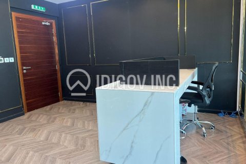 Zyrë në Business Bay, Dubai, Emiratet e Bashkuara Arabe 1 dhomë, 70 m2. № 680613 - Foto 6