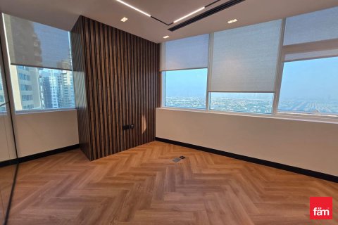 Büroraum zur Miete in Dubai, VAE 101.6 m2 Nr. 698946 - Foto 6
