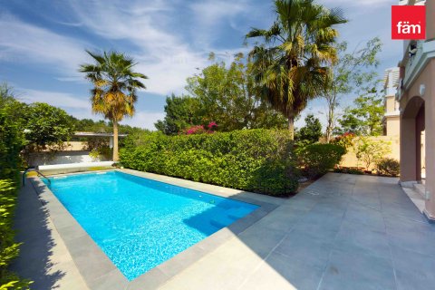 Vilă de vânzare în Dubai, EAU 2 dormitoare, 633.1 mp. №698950 - poză 27