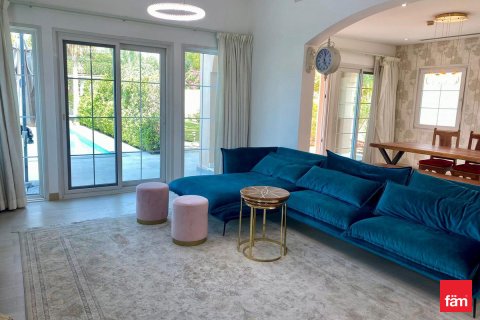 Купить виллу в Дубай, ОАЭ 2 спальни, 633.1м2, № 698950 - фото 3