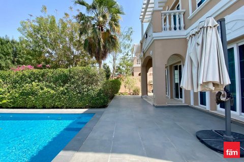 Купить виллу в Дубай, ОАЭ 2 спальни, 633.1м2, № 698950 - фото 2