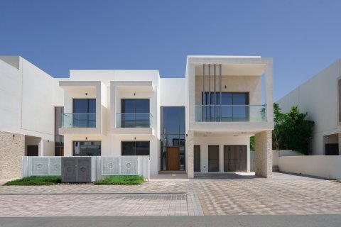 Villa i Yas Island, Abu Dhabi, Emiratene 4 soverom, 492.71 kvm nr. 749863