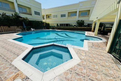 Villa uthyres i Jumeirah, Dubai, UAE 4 sovrum, 278.7 kvm Nr. 659625 - fotografi 20