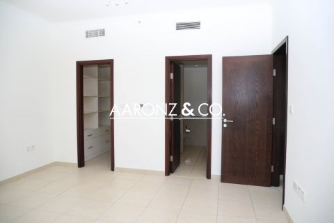 Apartament në Downtown Dubai (Downtown Burj Dubai), Emiratet e Bashkuara Arabe 3 dhoma gjumi, 171 m2. № 701068 - Foto 20