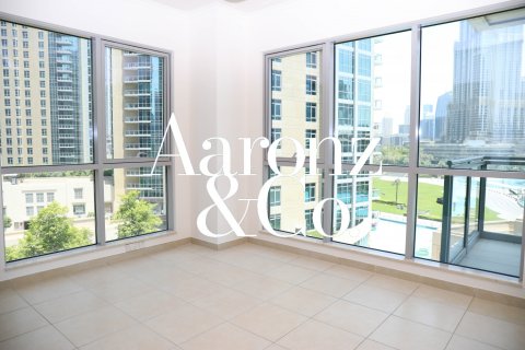 Apartment sa Downtown Dubai (Downtown Burj Dubai), UAE 3 silid-tulugan, 171 sq.m. № 701068 - larawan 12
