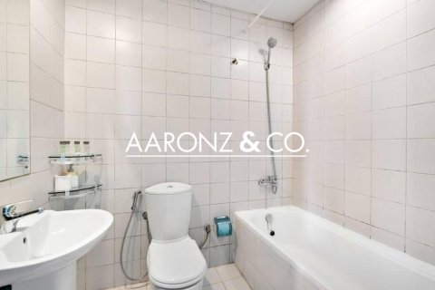 Apartment in Dubai Marina, UAE 2 bedrooms, 138 sq.m. № 701071 - photo 9