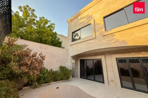 Villa itt: Umm Suqeim, Dubai, EAE, 4 hálószoba, 478.4 m², azonosító: 645027 - fénykép 30