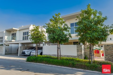 Villa in affitto a Dubai, EAU 5 camere da letto, 427.4 mq. № 638116 - foto 16