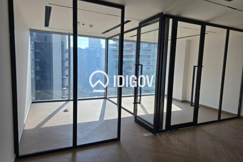 Birojs Business Bay, Dubaijā, AAE 61.87 m2 Nr. 735861 - attēls 7