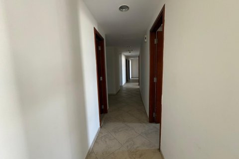 Apartment in Dubai, UAE 3 bedrooms, 224 sq.m. № 707773 - photo 13
