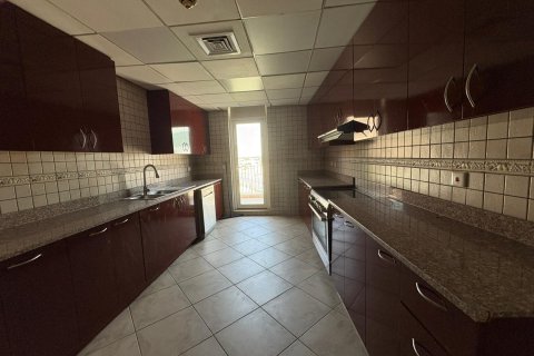 Apartment in Dubai, UAE 3 bedrooms, 224 sq.m. № 707773 - photo 14
