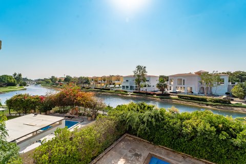 فيلا للبيع في Jumeirah Islands، دبي، الإمارات العربية المتحدة 4 غرفة نوم ، 497 متر مربع ، رقم 707775 - صورة 3