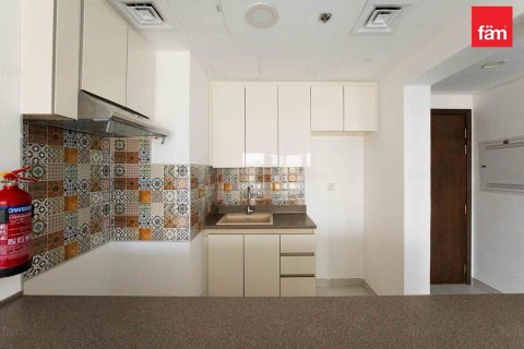 Huoneisto Motor City, Dubai, Arabiemiraatit 2 makuuhuonetta, 109.2 m2 № 711386 - kuva 12