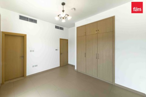 Villa in Dubai, UAE 4 bedrooms, 510 sq.m. № 634833 - photo 10