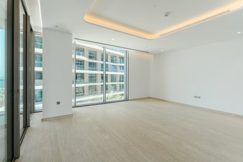 Huoneisto Palm Jumeirah, Dubai, Arabiemiraatit 3 makuuhuonetta, 559 m2 № 711786 - kuva 8