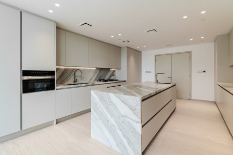 Huoneisto Palm Jumeirah, Dubai, Arabiemiraatit 3 makuuhuonetta, 559 m2 № 711786 - kuva 10