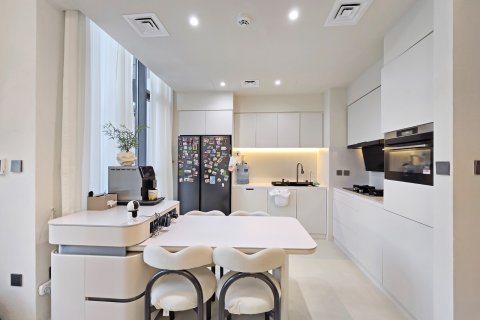 Řadový dům v Dubai, SAE 3 ložnice, 180 m² Č.: 711783 - fotografie 3