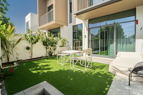 Řadový dům v Dubai, SAE 3 ložnice, 180 m² Č.: 711783 - fotografie 10